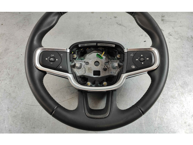 Руль Volvo XC40 - года 32227629, 30747210