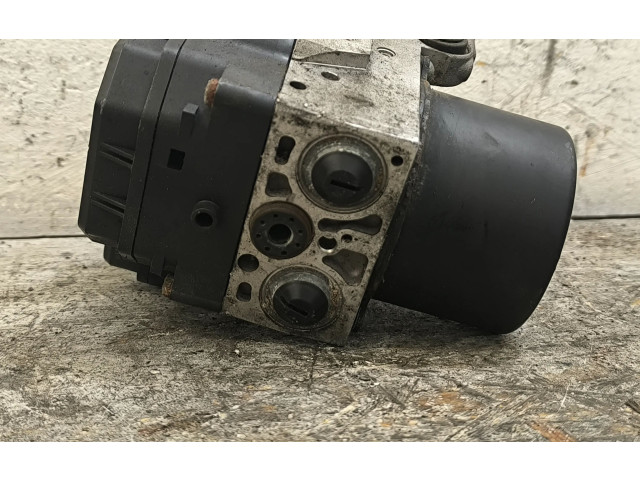 Блок АБС 27536XA01A Subaru B9 Tribeca 2006 - 2007 года