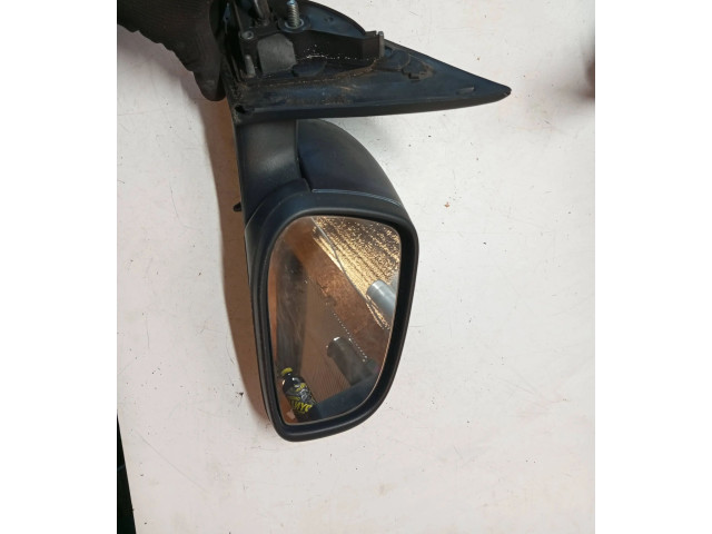 Зеркало электрическое        Volvo V70  2005 - 2008 года   