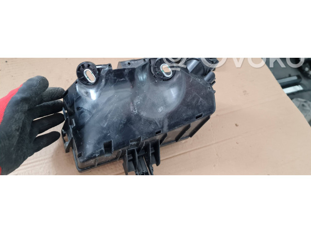 Блок предохранителей  5Q0907361G   Audi Q3 F3    