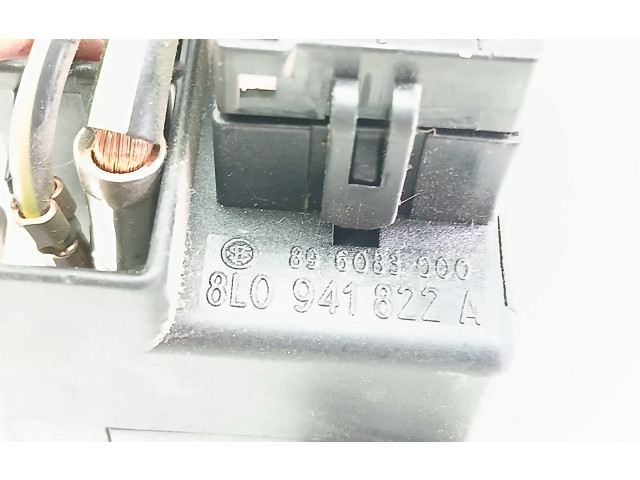 Блок предохранителей 8L0941822A Audi A6 S6 C5 4B