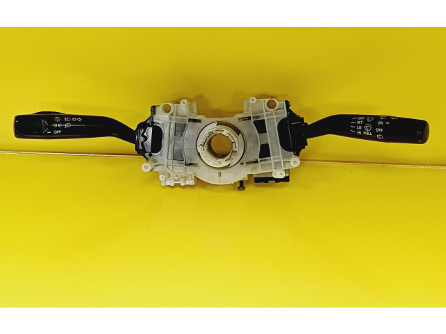 Vstřikovač 17A164 Suzuki Liana