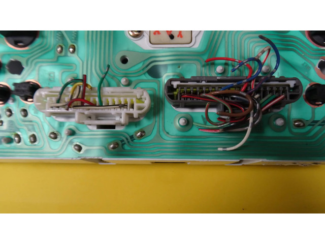 Панель приборов 83800B2490   Daihatsu Cuore       