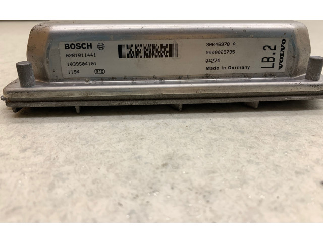 Блок управления двигателя 30646978A, 0281011441 Volvo S60