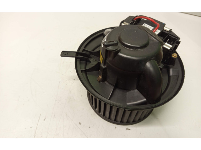 Вентилятор печки    1K1820015C, F987684B   Volkswagen Touran I