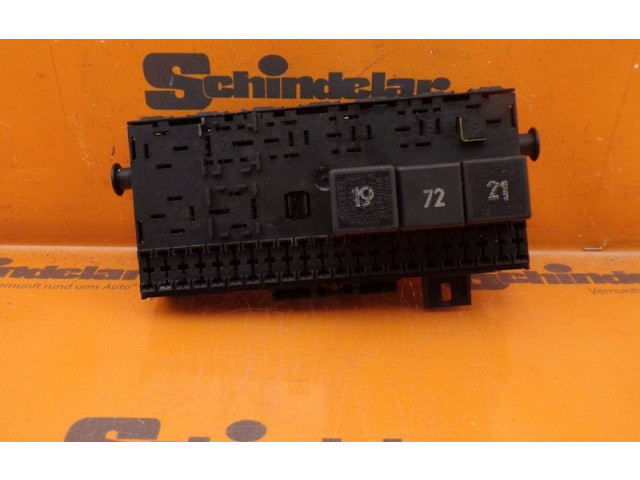 Блок предохранителей 171941813D, 171941813D Volkswagen Golf II