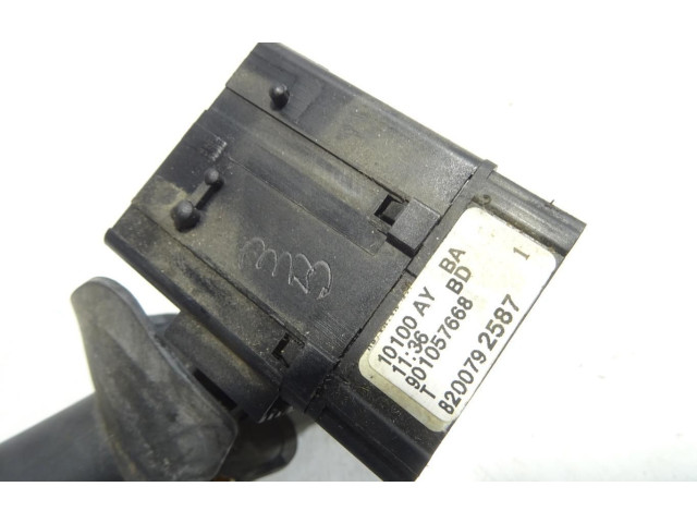 Ручка стеклоочистителей 6001551358 Dacia Logan I