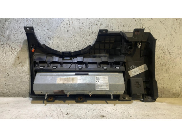 Подушка безопасности для колен 0080P1100016, TP1KB201671063 Dodge Durango