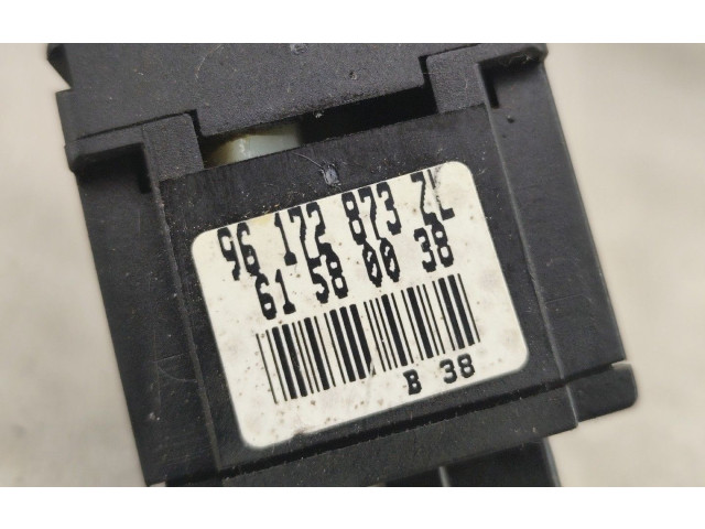 Включатель скорости стеклоочистителей 96172873 Citroen Xsara Picasso