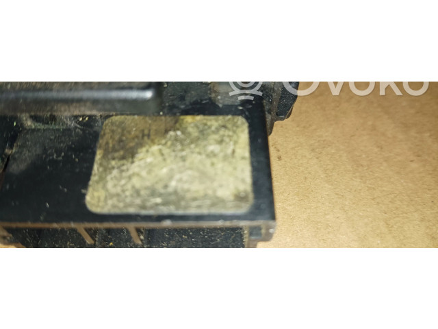 Ручка стеклоочистителей 96049597ZL, 33779502 Citroen Berlingo