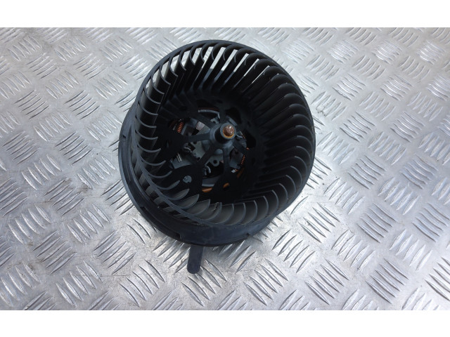 Вентилятор печки    2002221, 34004   Skoda Superb B6 (3T)