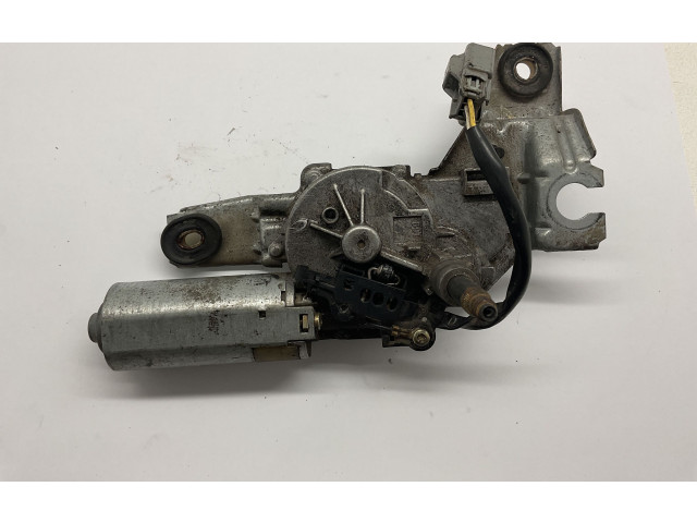 Двигатель стеклоочистителя заднего стекла     0390201558, 9154525    Volvo V70 