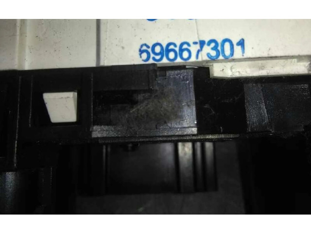 Модуль блока управления кондиционером 69667301, 69667301 Mitsubishi Colt