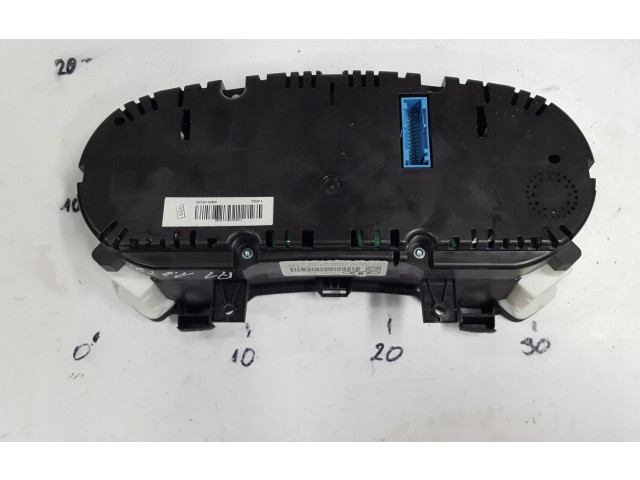 Панель приборов 8X0920980D   Audi A1       