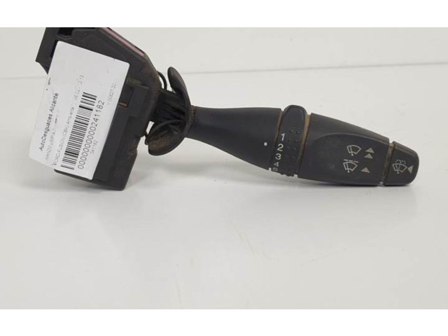 Ручка стеклоочистителей 1S7T17A553DD   Ford Fusion