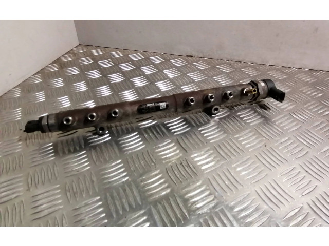 Топливная рампа 30777554, 030967 Volvo V70