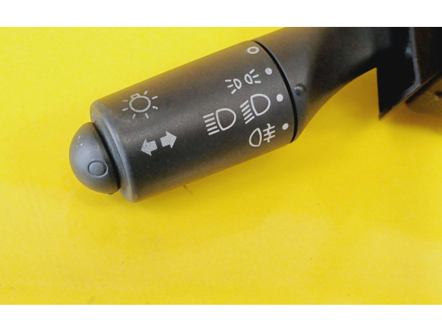 Ручка поворотов/ фонарей 0015814V001 Smart ForTwo I