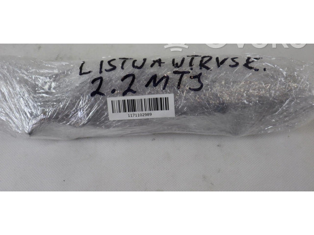 Топливная рампа    Jeep Cherokee  