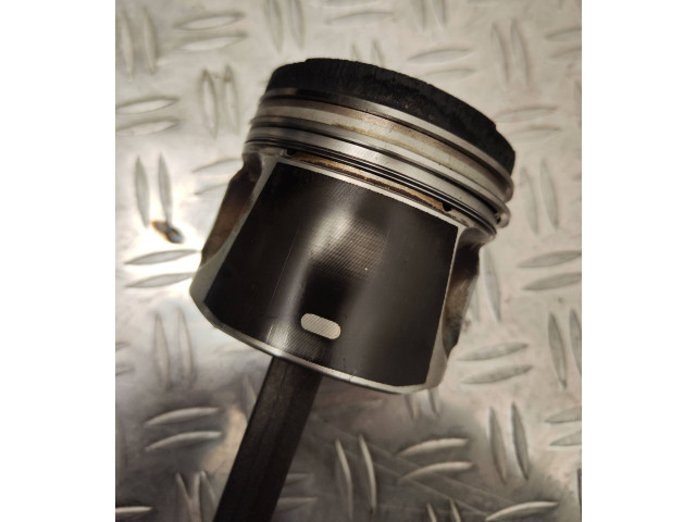  Поршень с шатуном D5244T11 81l123  Volvo XC60  