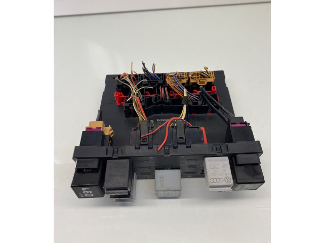 Блок комфорта 3C0937049AD, H52S2002 Volkswagen Caddy