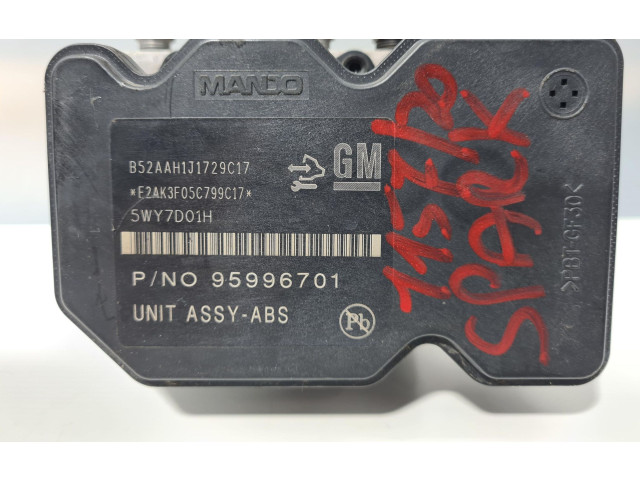 Блок АБС 95996701, 688250455   Chevrolet  Spark   -  года