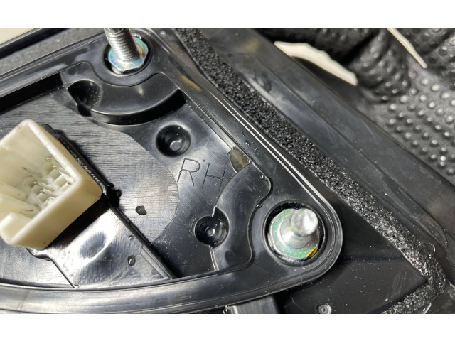 Zpětné zrcátko KIA Rio 2020 8620H8120, 049725