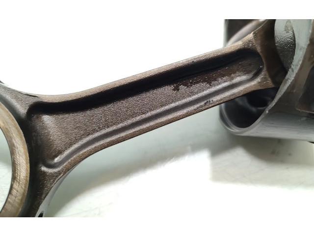 Píst QJBB Ford Mondeo Mk III QJBB