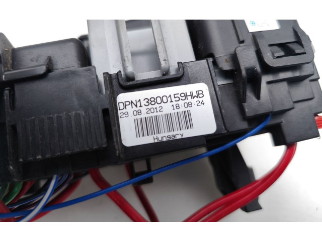 Pojistková skříňka 13800159 Volvo V60 2012