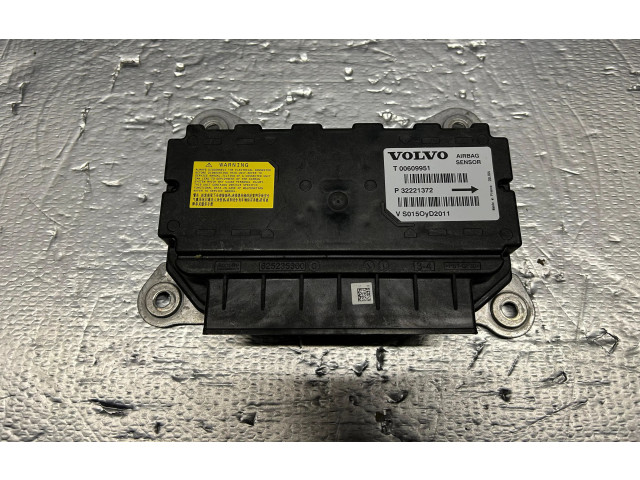 Блок подушек безопасности 32221372   Volvo XC90