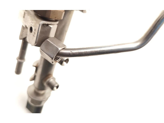 Топливная рампа 7562474, 456198601   BMW 3 E90 E91   для двигателя N43B20A