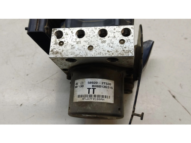Jednotka ABS 589202T530 KIA Optima 2012