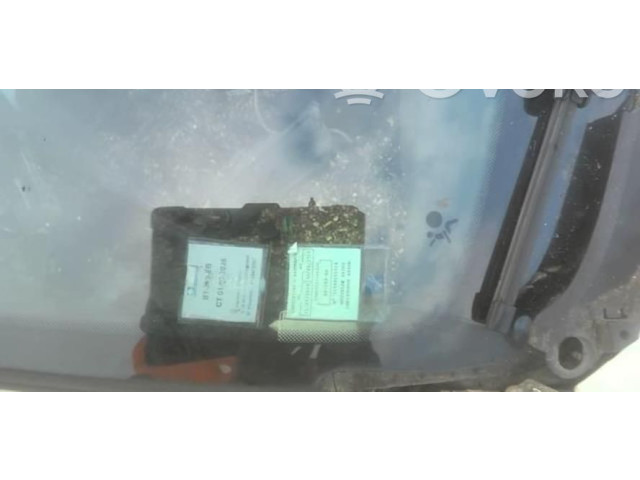 Блок управления двигателя 237104331R   Renault Twingo II