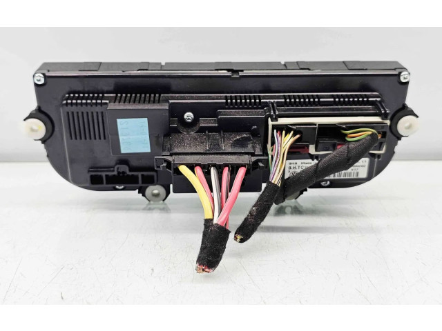 Блок управления климат-контролем 7N0907426K Volkswagen Jetta VI