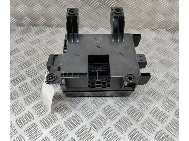 Блок предохранителей    15194396   Chevrolet TrailBlazer