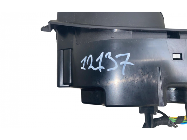 Спидометр (приборный щиток) 3T2920941K Skoda Superb B6 (3T)