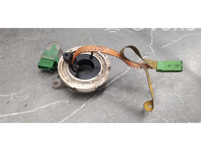 Подрулевой шлейф SRS 9157268   Volvo V70