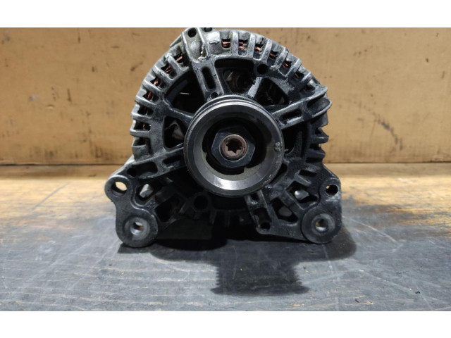 Генератор 03C903023H Volkswagen Jetta V