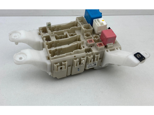 Pojistková skříňka 827300F070C, 15759D29 Toyota Verso 2010