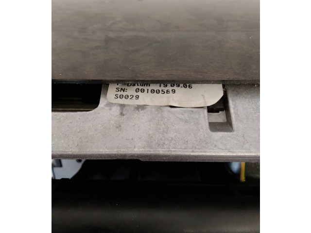 Дисплей 00100589, S0029 Audi A8 S8 D3 4E