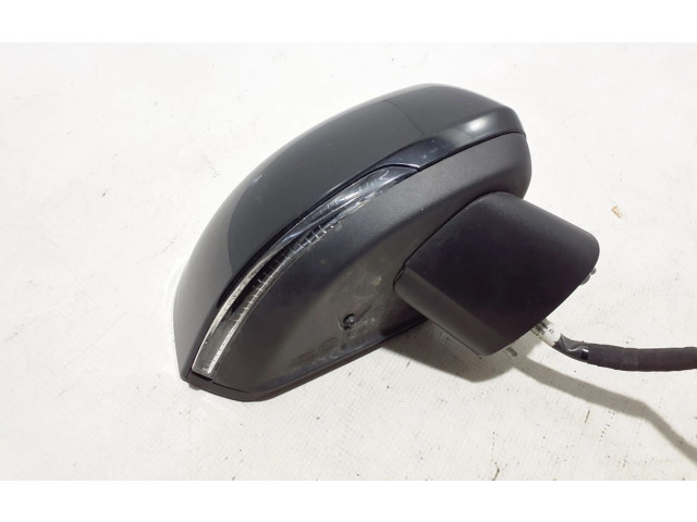 Зеркало электрическое Volvo XC40 - года