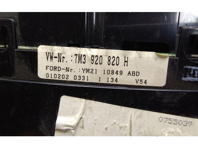 Přístrojová deska Volkswagen Sharan 2001 7M3920820H