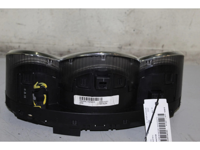 Přístrojová deska Chevrolet Cruze 2009