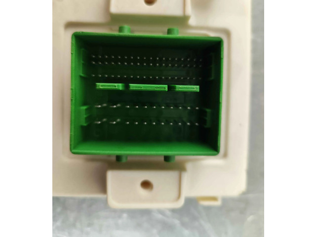 Блок комфорта 31453071   Volvo XC90   