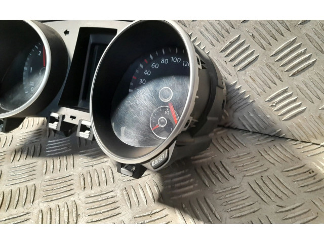 Панель приборов 5K0920861A Volkswagen Golf VI