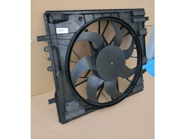 Вентилятор радиатора     31657772    Volvo XC90 