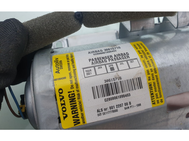 Подушка безопасности пассажира 30615716   Volvo V50