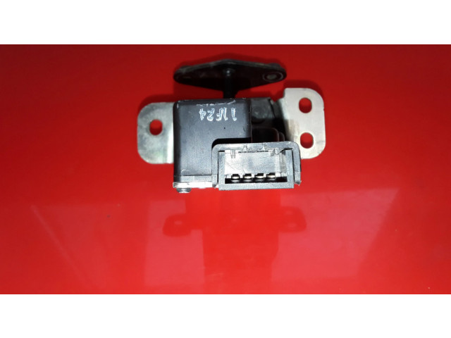 замок багажника 11F24 Chevrolet Captiva