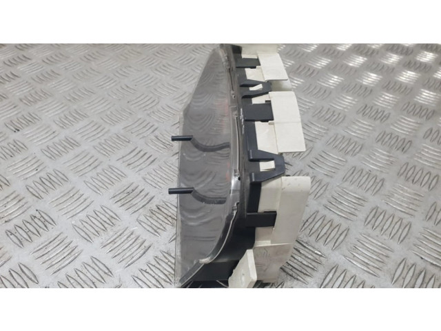 Přístrojová deska Nissan Micra 2004 AX760, AX7604129118