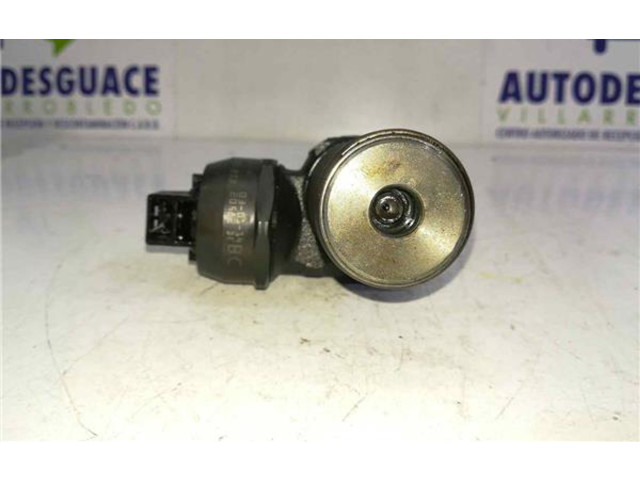 Форсунка 38130073AJ    Seat Ibiza I (021A)   