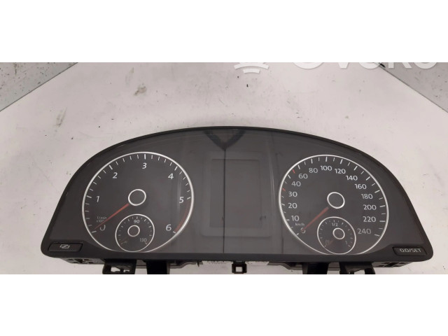 Панель приборов 1T0920861D Volkswagen Touran II